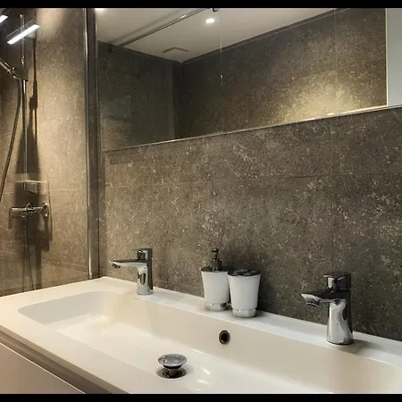 Villa Dolce, Piscine Privée Chauffée&jacuzzi Privatif, 5mn Des Plages *