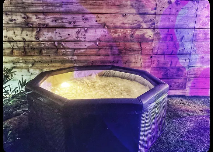 Dolce, Piscine Privee Chauffee & Jacuzzi Privatif, 5mn Des Plages 维琪奥港